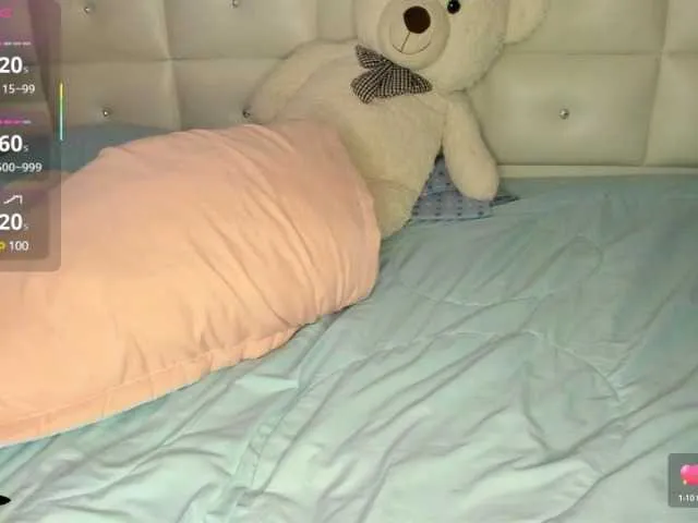 Live sex webcam photo for Lexxiiross #291366382