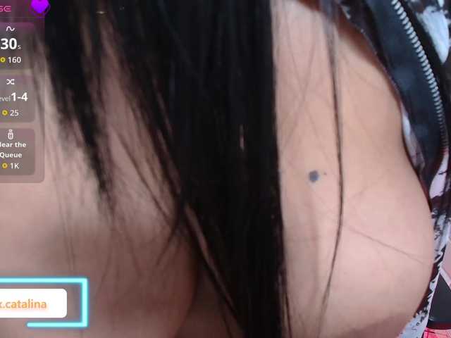 Live sex webcam photo for Lexy-tay #291655172