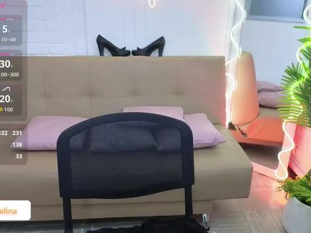 Live sex webcam photo for Lexy-tay #292202228