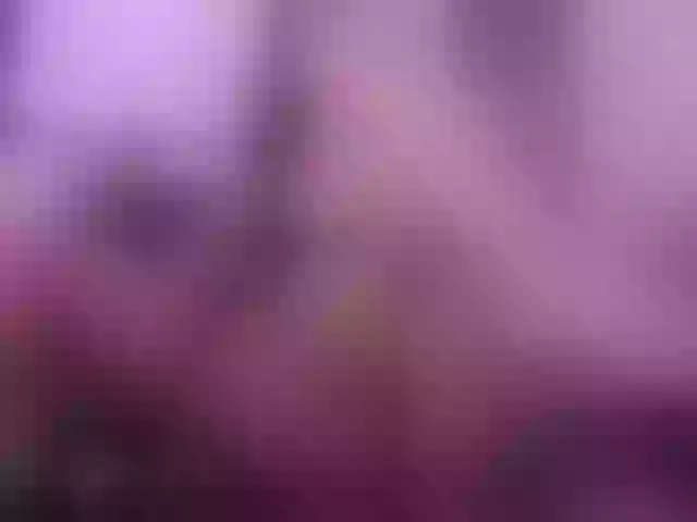 Live sex webcam photo for LexyApril #271895116