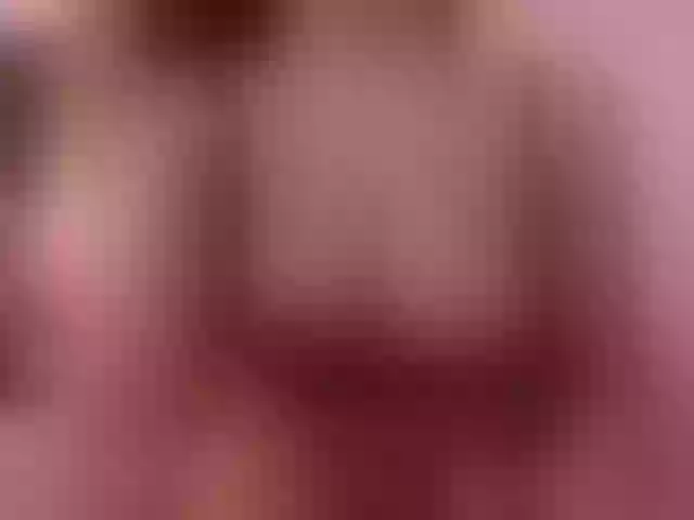 Live sex webcam photo for LexyApril #271975908