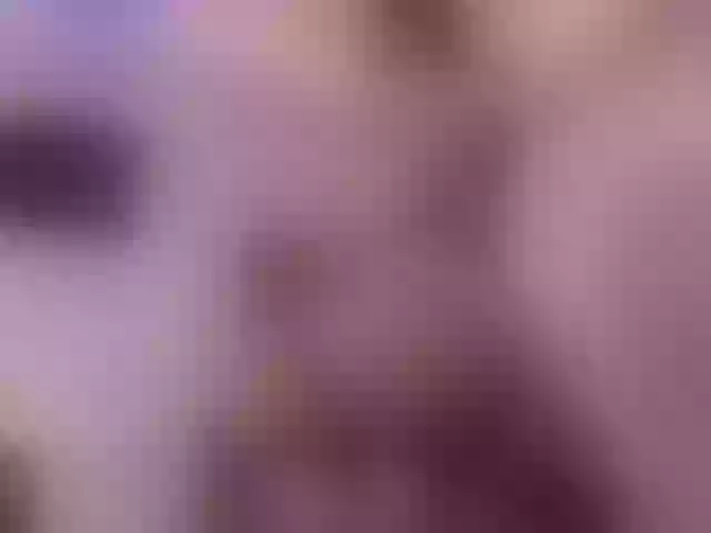 Live sex webcam photo for LexyApril #271992708