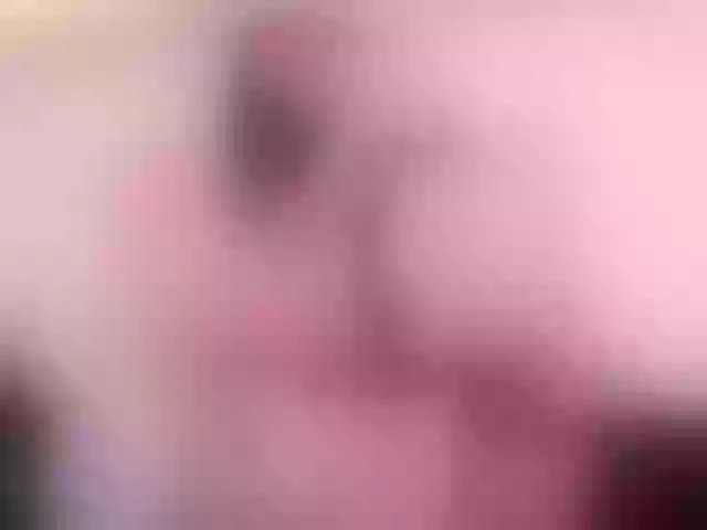 Live sex webcam photo for LexyApril #272130153