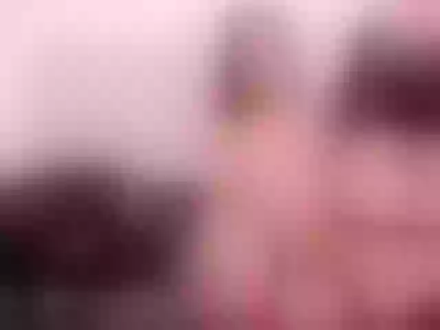 Live sex webcam photo for LexyApril #272584476