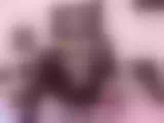 Live sex webcam photo for LexyApril #272595913