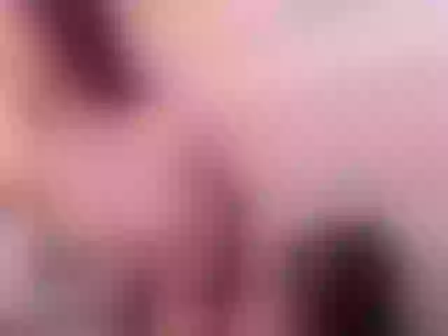Live sex webcam photo for LexyApril #272662864