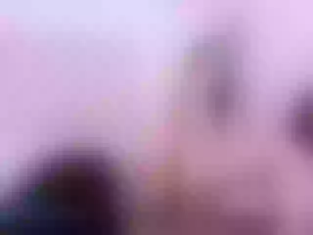 Live sex webcam photo for LexyApril #272709884