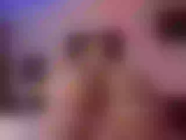 Live sex webcam photo for LexyApril #272817699