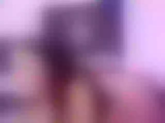 Live sex webcam photo for LexyApril #272939840