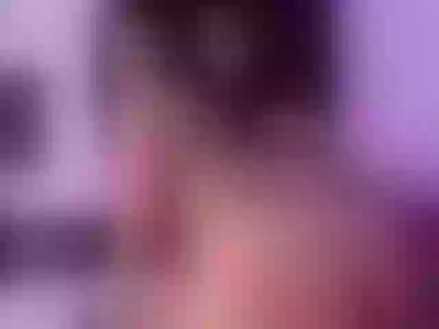 Live sex webcam photo for LexyApril #273071719