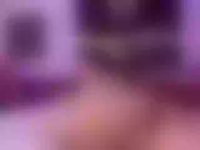 Live sex webcam photo for LexyApril #273125153