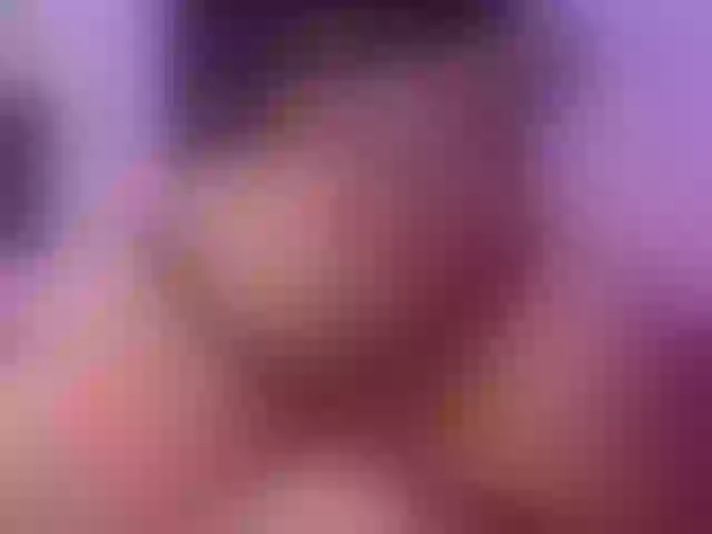 Live sex webcam photo for LexyApril #273135965
