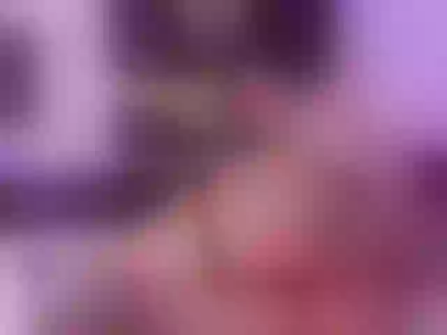 Live sex webcam photo for LexyApril #273175910