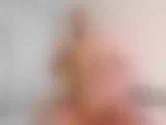 Live sex webcam photo for LexyApril #274040180