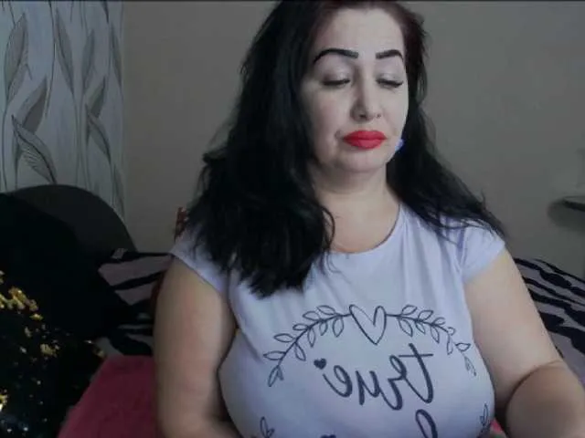 Live sex webcam photo for LexyBlair #272067608