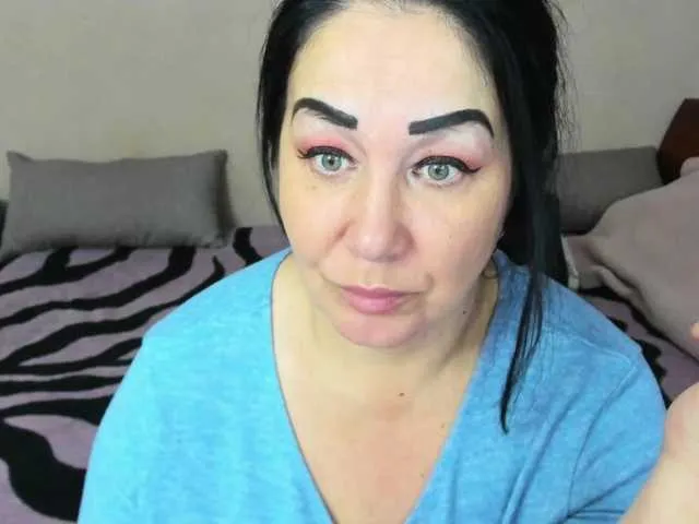 Live sex webcam photo for LexyBlair #276799966
