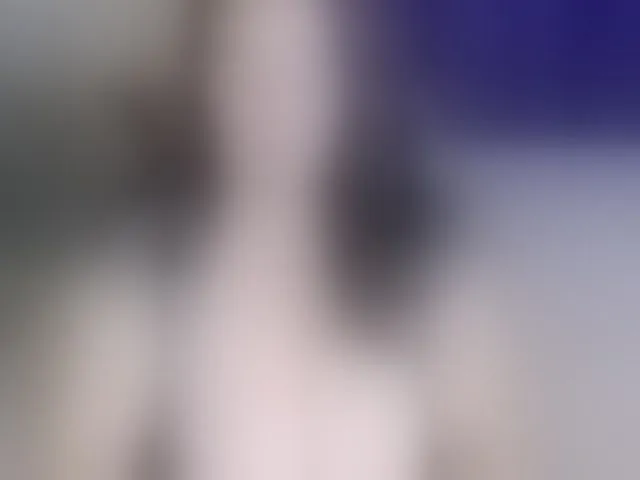 Live sex webcam photo for LexyBlair #294102199