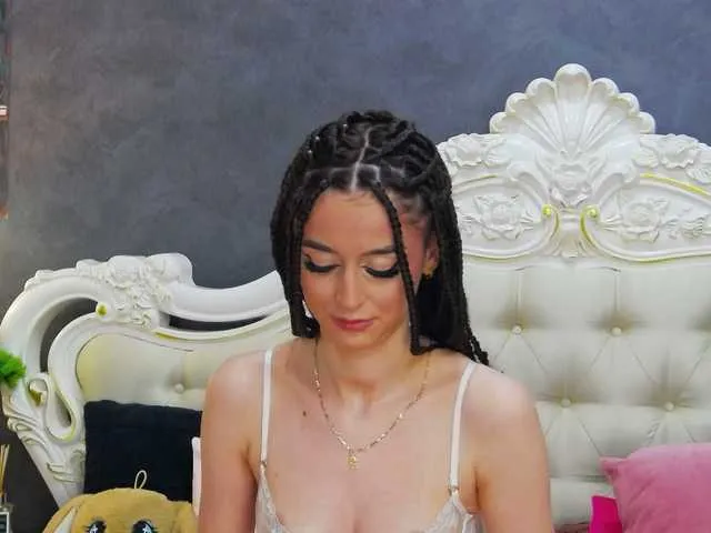 Live sex webcam photo for LexyFox #290887142