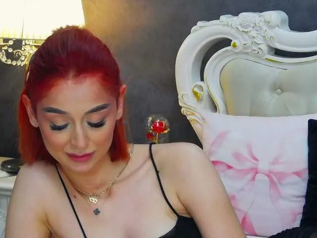 Live sex webcam photo for LexyFox #291130951