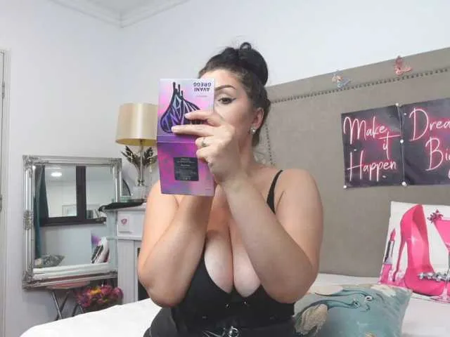 Live sex webcam photo for LexyRene #294310503