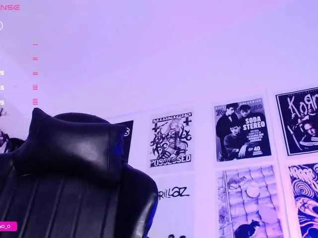 Live sex webcam photo for Lexyjoyce #290817204