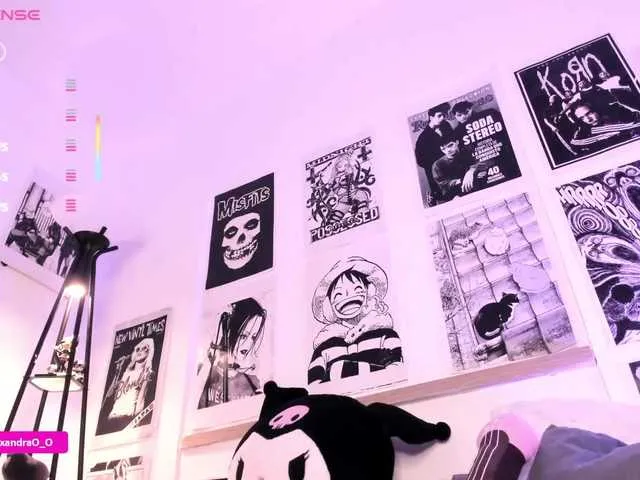 Live sex webcam photo for Lexyjoyce #291606167