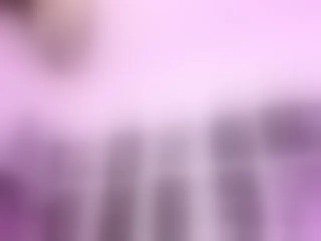 Live sex webcam photo for Lexyjoyce #292832778