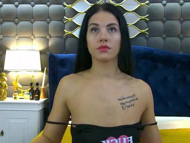 Live sex webcam photo for LeyaCass #292148339