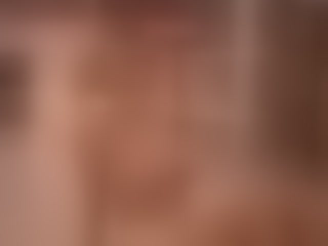 Live sex webcam photo for LeyaMeyers #293958786
