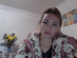 Live sex webcam photo for Leyla-Smile17 #125670694