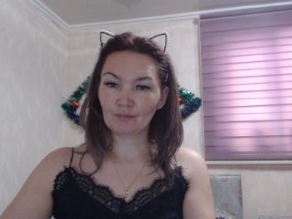 Live sex webcam photo for Leyla-Smile17 #139409265