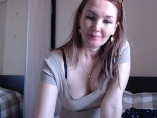 Live sex webcam photo for Leyla-Smile17 #156895433