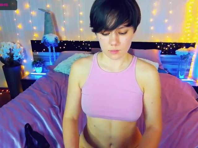 Live sex webcam photo for LeylaJess #271709300