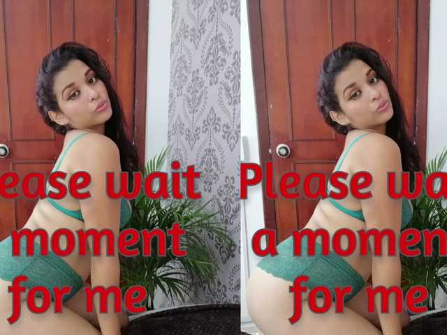 Live sex webcam photo for LeylahKady #271899100