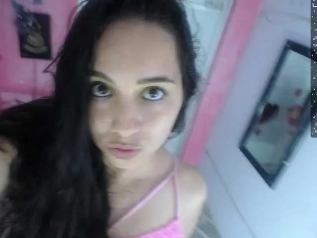 Live sex webcam photo for LeylakFarouq #276040333