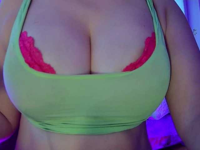 Live sex webcam photo for Leysun7 #288032501