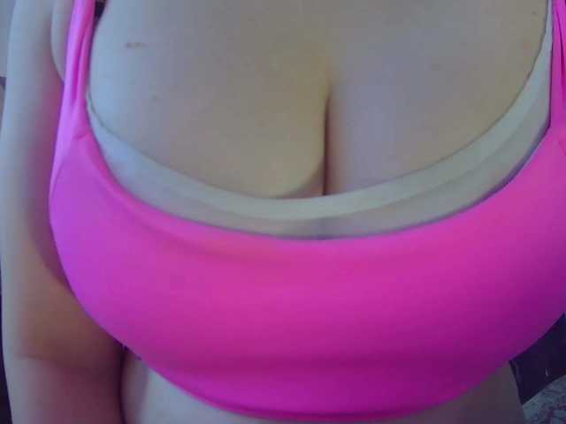 Live sex webcam photo for Leysun7 #291973898