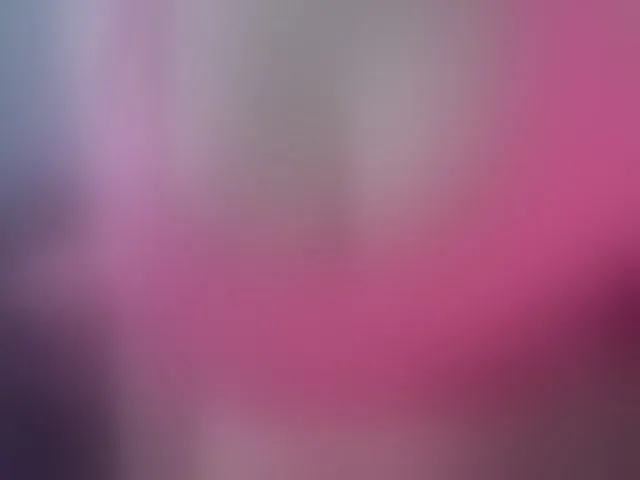 Live sex webcam photo for Leysun7 #293331153