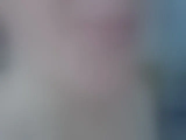 Live sex webcam photo for Leysun7 #293632771
