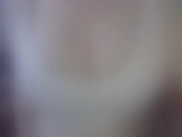 Live sex webcam photo for Leysun7 #293890357