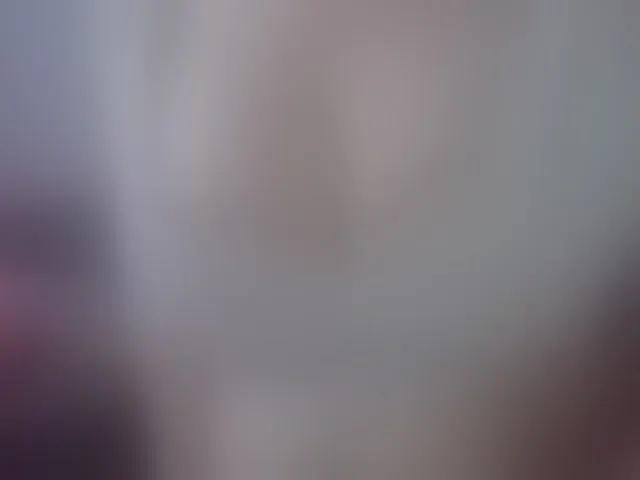 Live sex webcam photo for Leysun7 #293939938