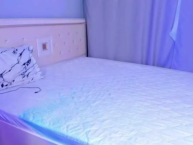 Live sex webcam photo for Li-baby #291453351