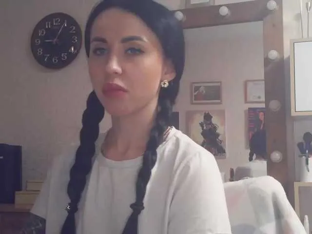 Live sex webcam photo for LiElizaveta #276228476