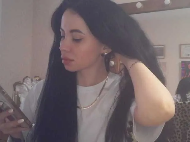 Live sex webcam photo for LiElizaveta #276522274