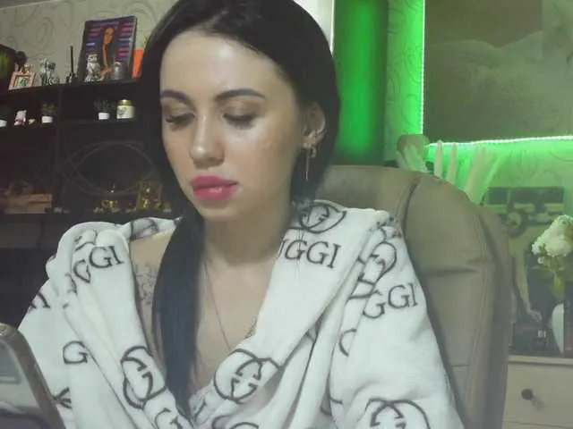 Live sex webcam photo for LiElizaveta #277583961