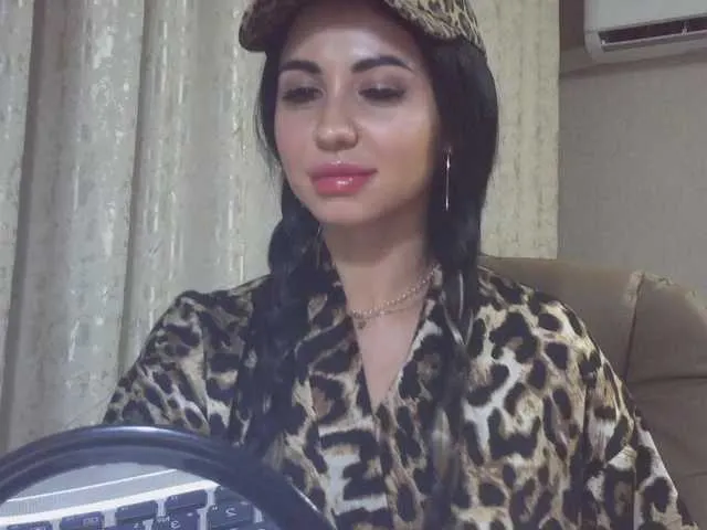 Live sex webcam photo for LiElizaveta #278110434