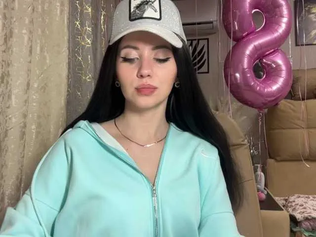 Live sex webcam photo for LiElizaveta #290678870