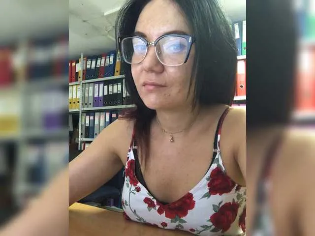 Live sex webcam photo for LiLCaTt #274208518