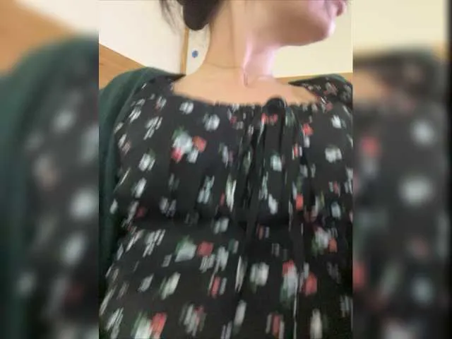 Live sex webcam photo for LiLCaTt #275888290