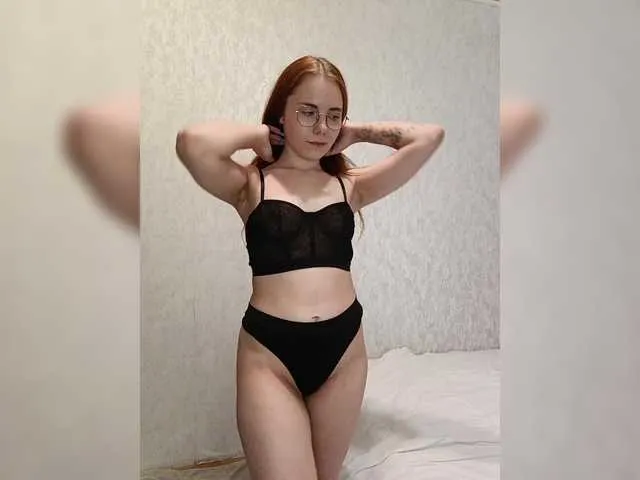Live sex webcam photo for LiShhh #291809234